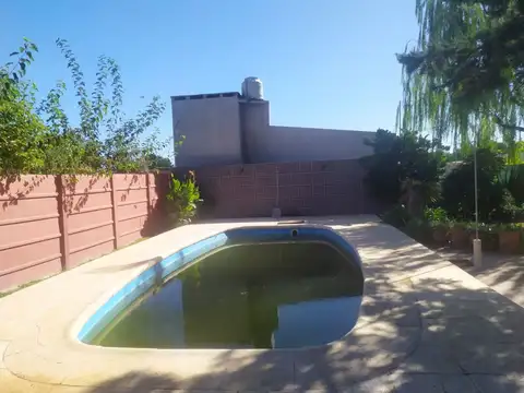 Casa - Venta - Argentina, Lobos - 171 100