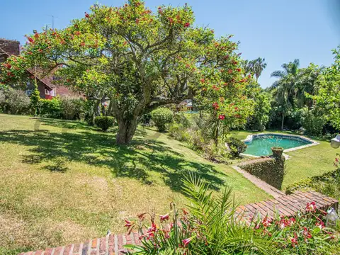 Martin Fierro 2300, Piso 0