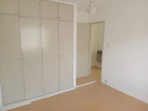 DEPARTAMENTO TRES DORMITORIOS BARRIO LU4