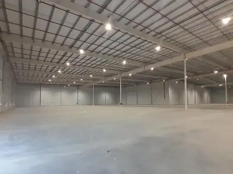 Galpon en Alquiler A Estrenar