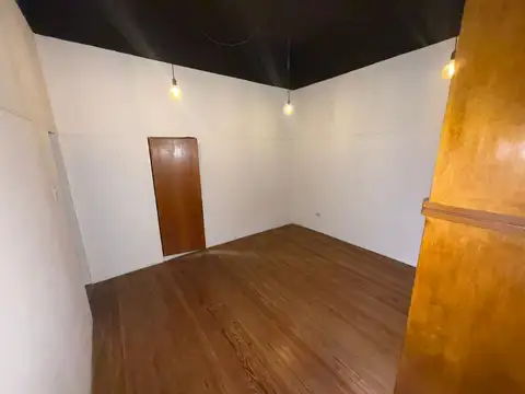 Depto Tipo Casa en Alquiler de 3 ambientes