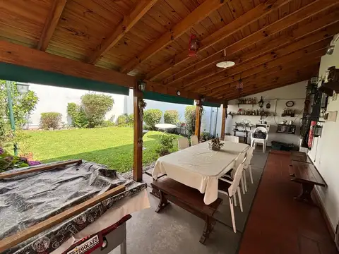 Casa en Venta en Flores, USD 480.000