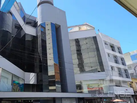 Oficina 42m2 en  alquiler - Quilmes Centro