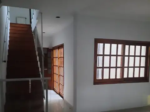 Casa en Alquiler de 5 dormitorios