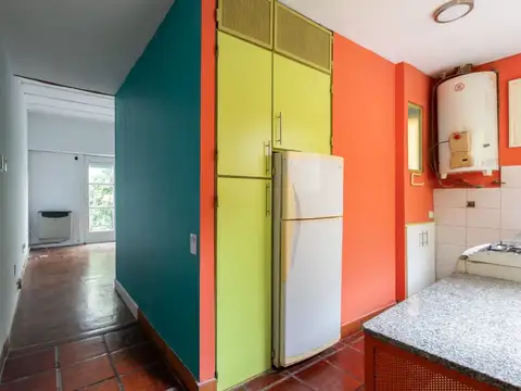 Depto Tipo Casa en Venta en Flores, USD 99.000