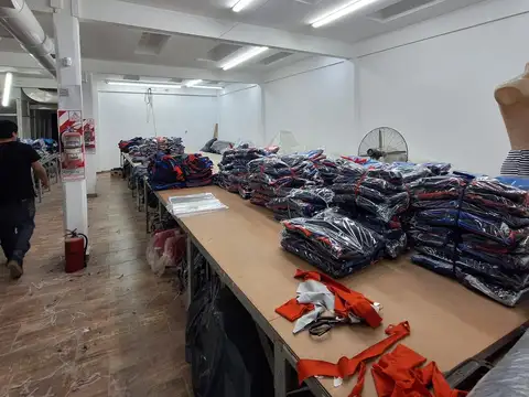 Galpon en Venta en Boedo, USD 400.000