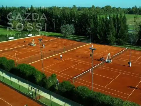 Excelente lote interno a la venta en Haras del sur 2.