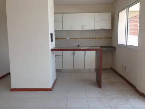 Departamento 3 ambientes con 1 baño