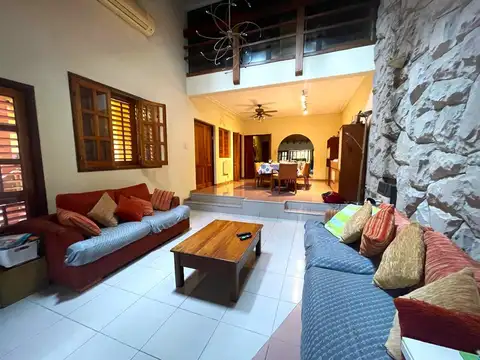 Casa en Venta de 5 dormitorios