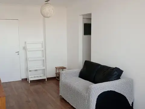 Delgado 826 , Piso 23