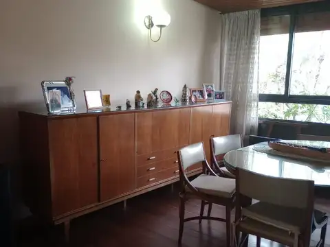 EXCELENTE CHALET DE GRAN CATEGORÍA 