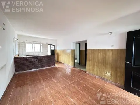 Depto Tipo Casa en Venta en Moron, USD 73.000