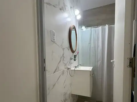 VENTA DPTO un dormitorio con balcón.-