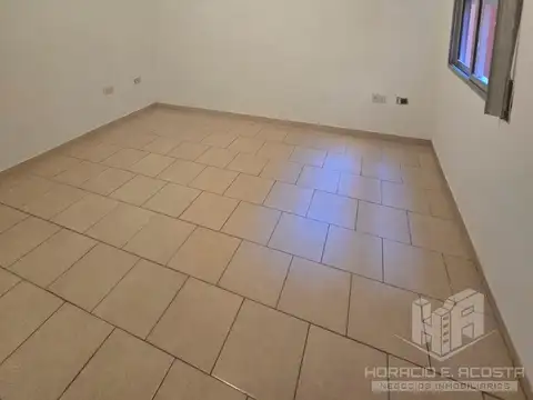 3 ambientes - patio - 1er piso escaleras