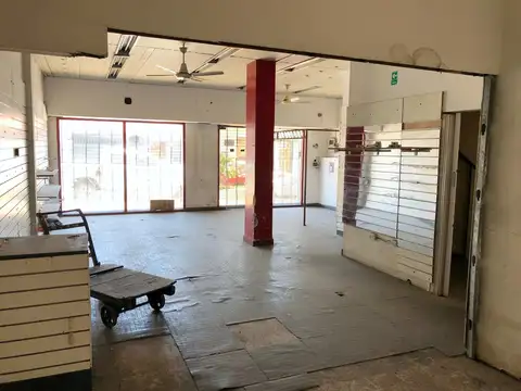 Alfredo Palacios 700