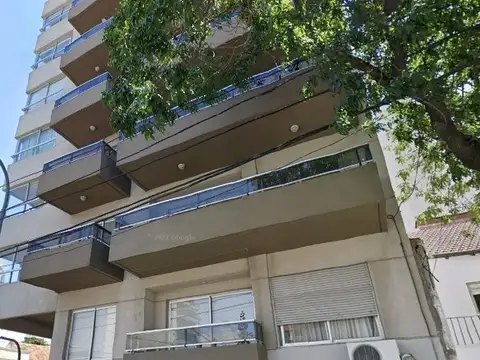 Venta Departamento 2 Amb con Balcón en Marcos Sastre 2800 Villa del Parque