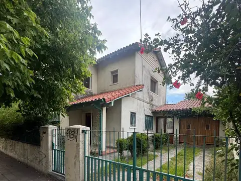 Casa en alquiler 5 amb en Lomas De Zamora