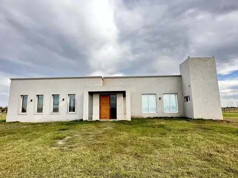 Casa en Venta en Zapiola, USD 177.000