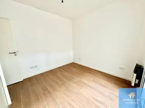 Depto Tipo Casa 2 ambientes con 1 baño