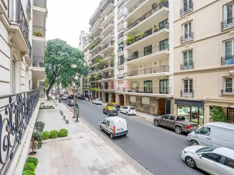 Departamento en Venta de 6 ambientes