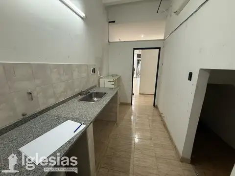 Avenida Velez Sarsfield 100