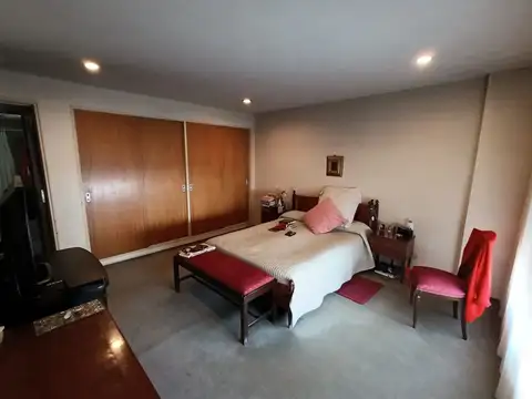 Departamento en Venta con 2 cocheras