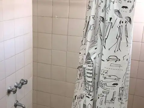 Departamento de tres ambientes en primer piso. cocina-comedor en planta baja - Mar Del Tuyu (201017)