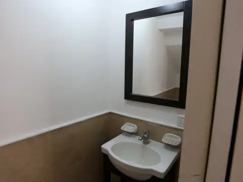 Departamento en Venta en Luis Guillon, USD 65.000