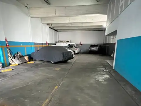 Cochera en Venta Cubierta
