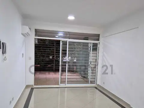 Aranguren 1600, Piso 0