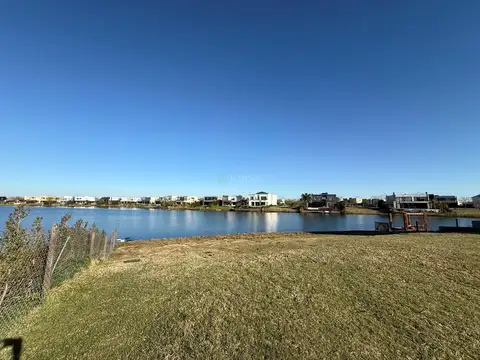 Terreno en Venta en Puertos - Barrio Vistas, USD 253.000