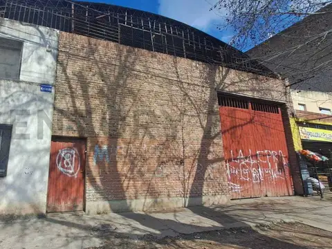 Av Rivarola 76257600, Piso 0