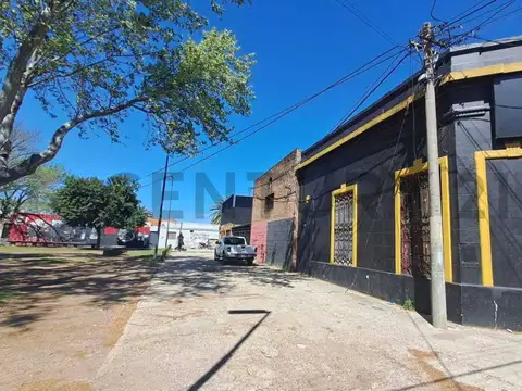 Galpon en Venta en Godoy, USD 280.000