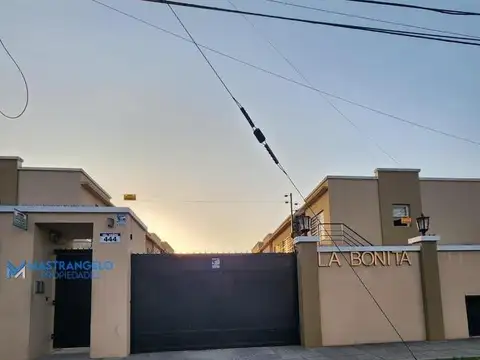 Departamento en venta de 2 dormitorios c/ cochera en San Miguel