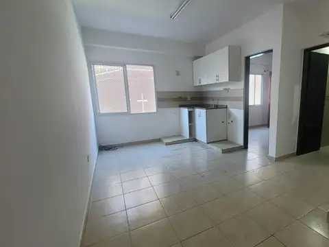 Av. Alvear 1475 , Piso 1