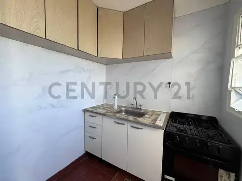 Departamento en Alquiler con 1 cocheras