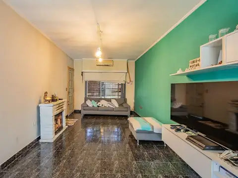 VENTA CASA 3AMB TESEI UNAHUR PATIO apto credito