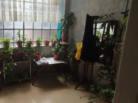 RAMON FALCON 4100, Piso 1