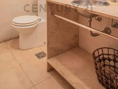 Av. Agustin Garcia 6385 1500, Piso 0