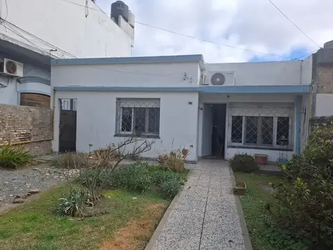 VENTA Casa. V. Dominico. Avellaneda. Apta Credito.