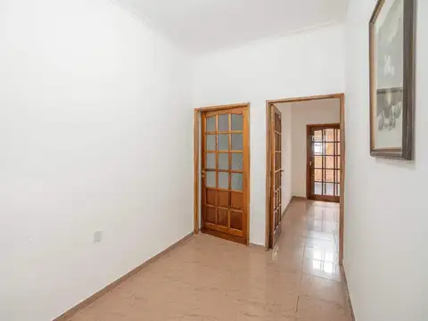 Depto Tipo Casa en Alquiler de 6 ambientes