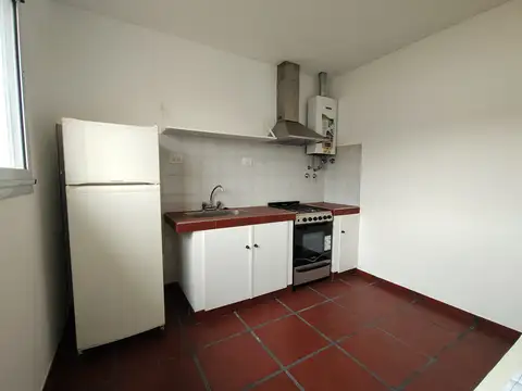 Depto Tipo Casa en Venta en Munro-Este, USD 133.000