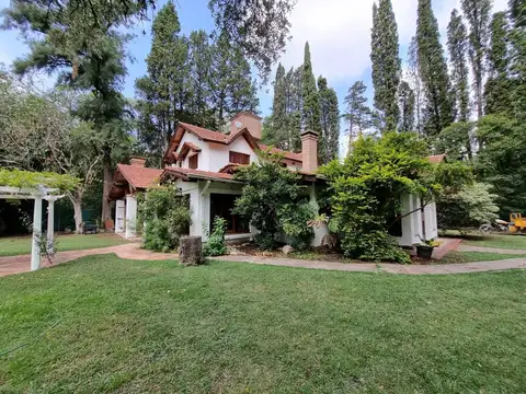 Barrio Los Pinos - Exaltación de la Cruz