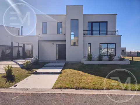 Sargento Cabral al 5600