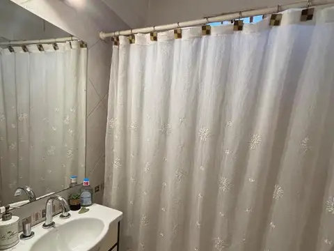 Venta Depto 2 Amb con Balcón en Caballito