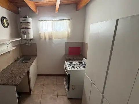 Departamento tipo casa en alquiler en Bernardino Rivadavia