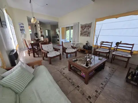 Casa en Venta en El Lauquen, USD 220.000