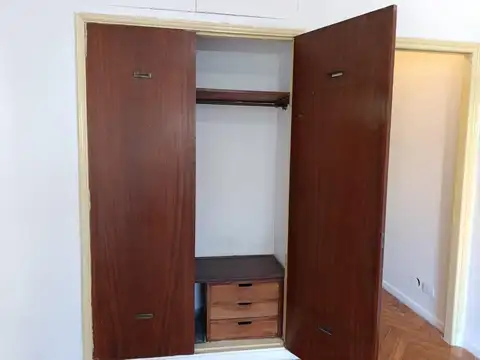 Corrientes 700, Piso 4