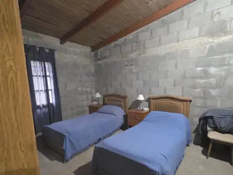 CASA EN RIO CEBALLOS - BARRIO LA AMISTAD