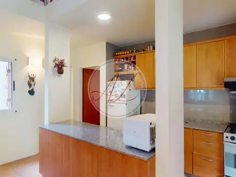 Comodoro Urtubey 900